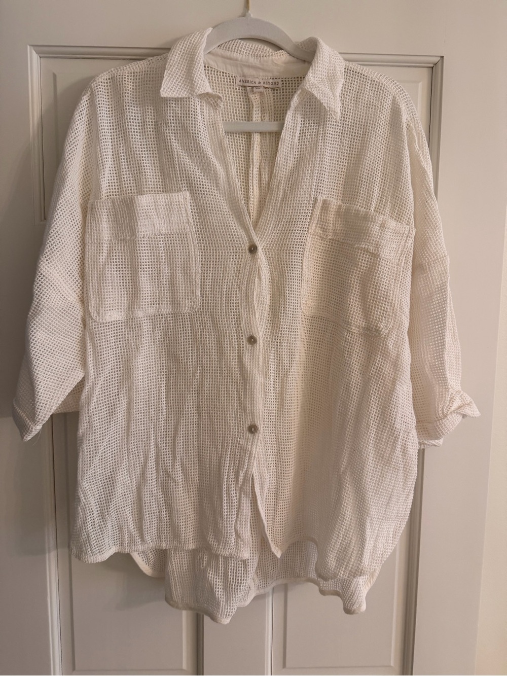 American Eagle Outfitters Cream Waffle Weave Button-Up Blouse